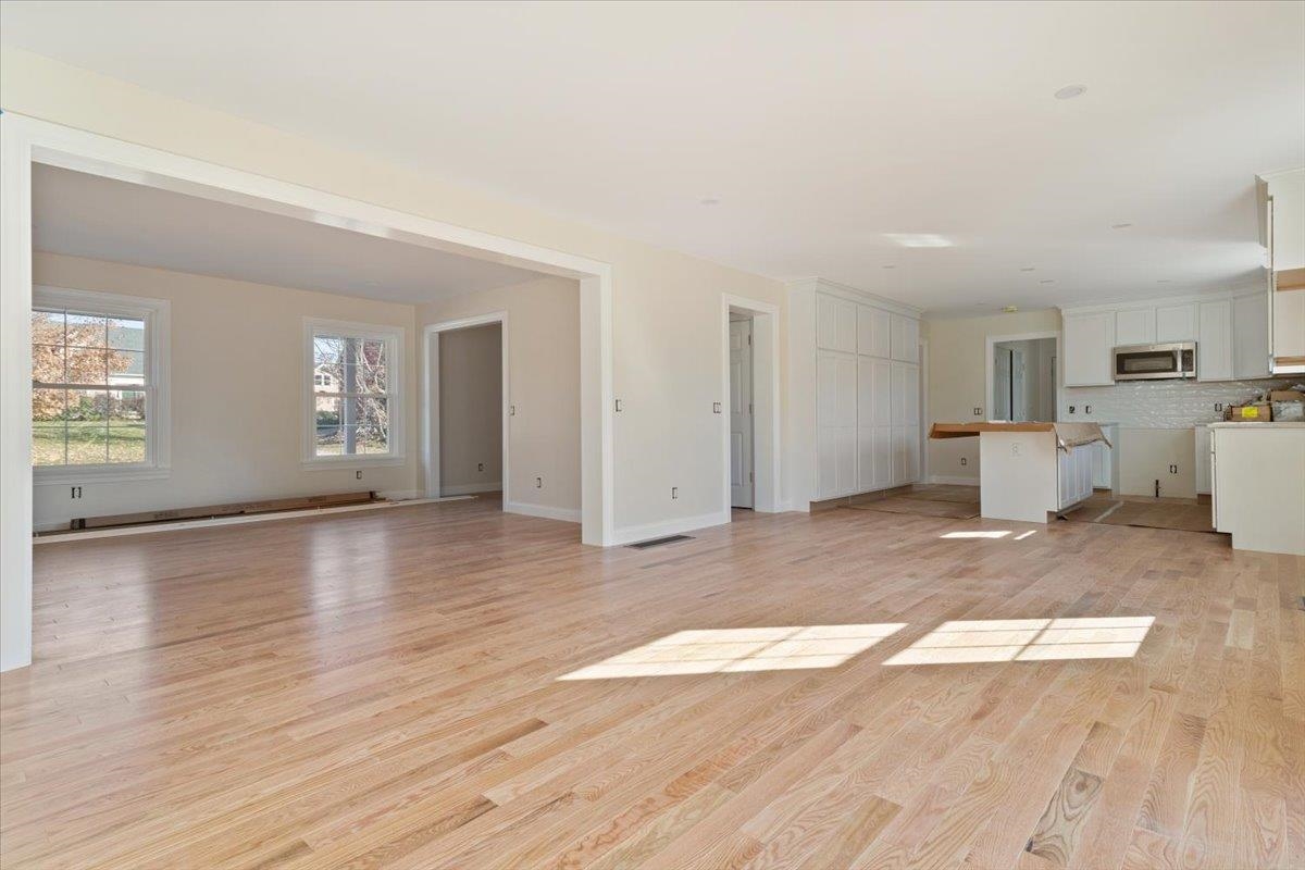 72 South Road North Hampton, NH 03862 - Photo 16 of 40