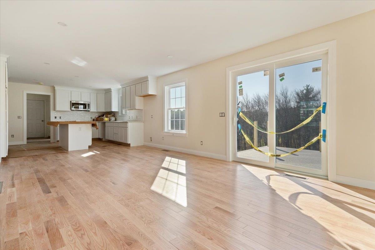72 South Road North Hampton, NH 03862 - Photo 17 of 40
