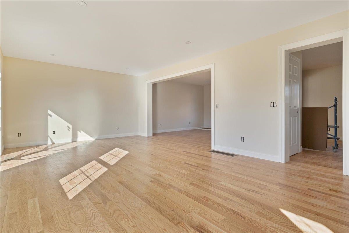 72 South Road North Hampton, NH 03862 - Photo 19 of 40