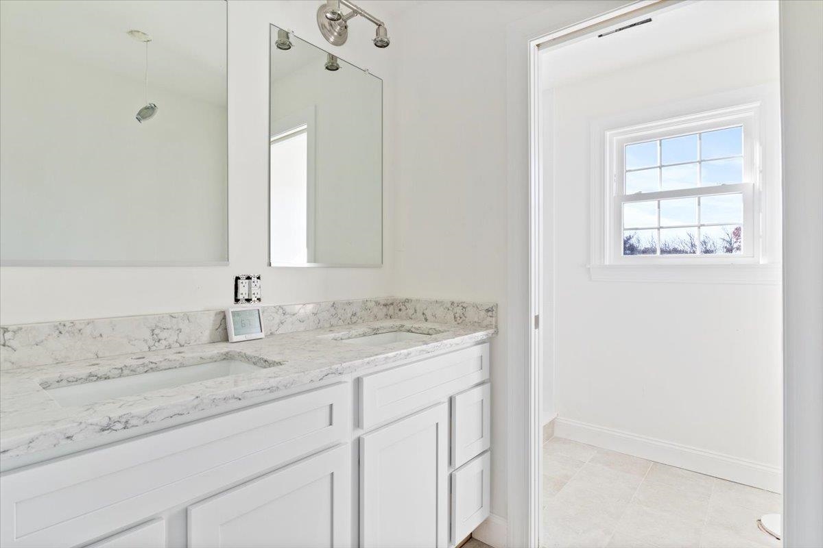 72 South Road North Hampton, NH 03862 - Photo 28 of 40