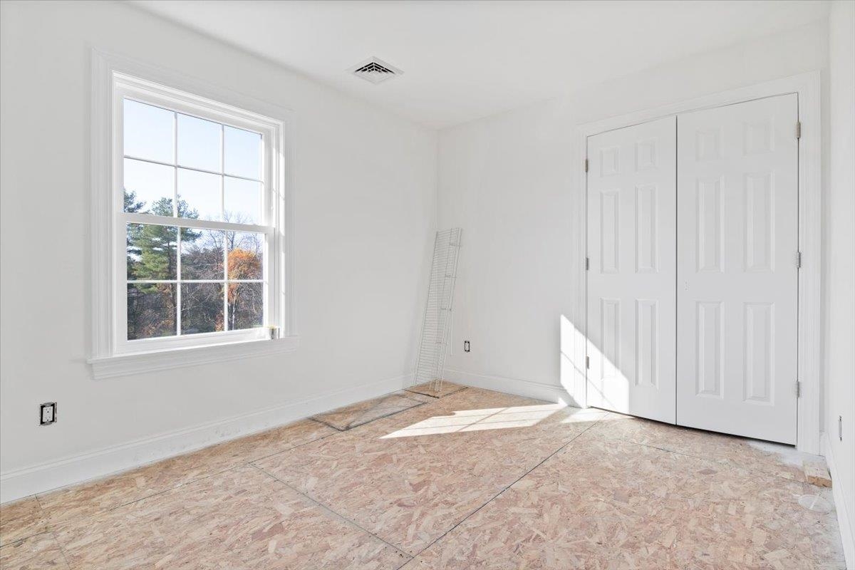 72 South Road North Hampton, NH 03862 - Photo 32 of 40