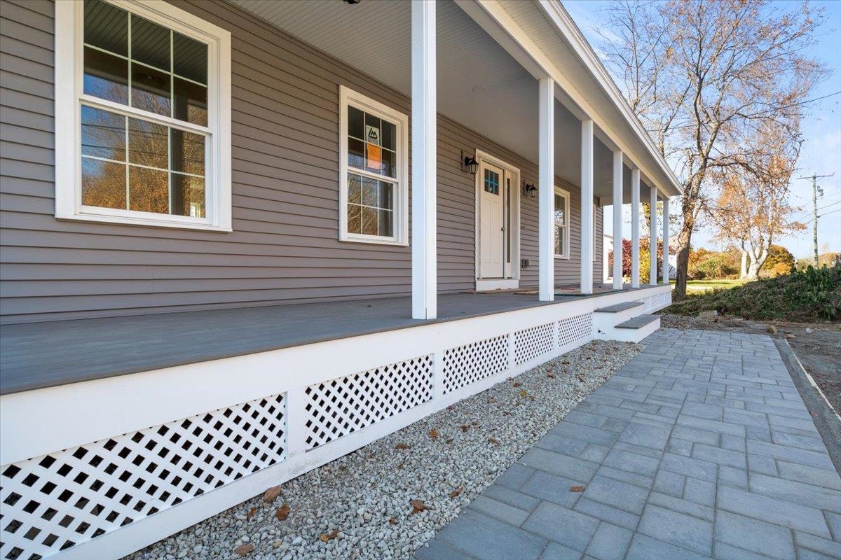 72 South Road North Hampton, NH 03862 - Photo 4 of 40
