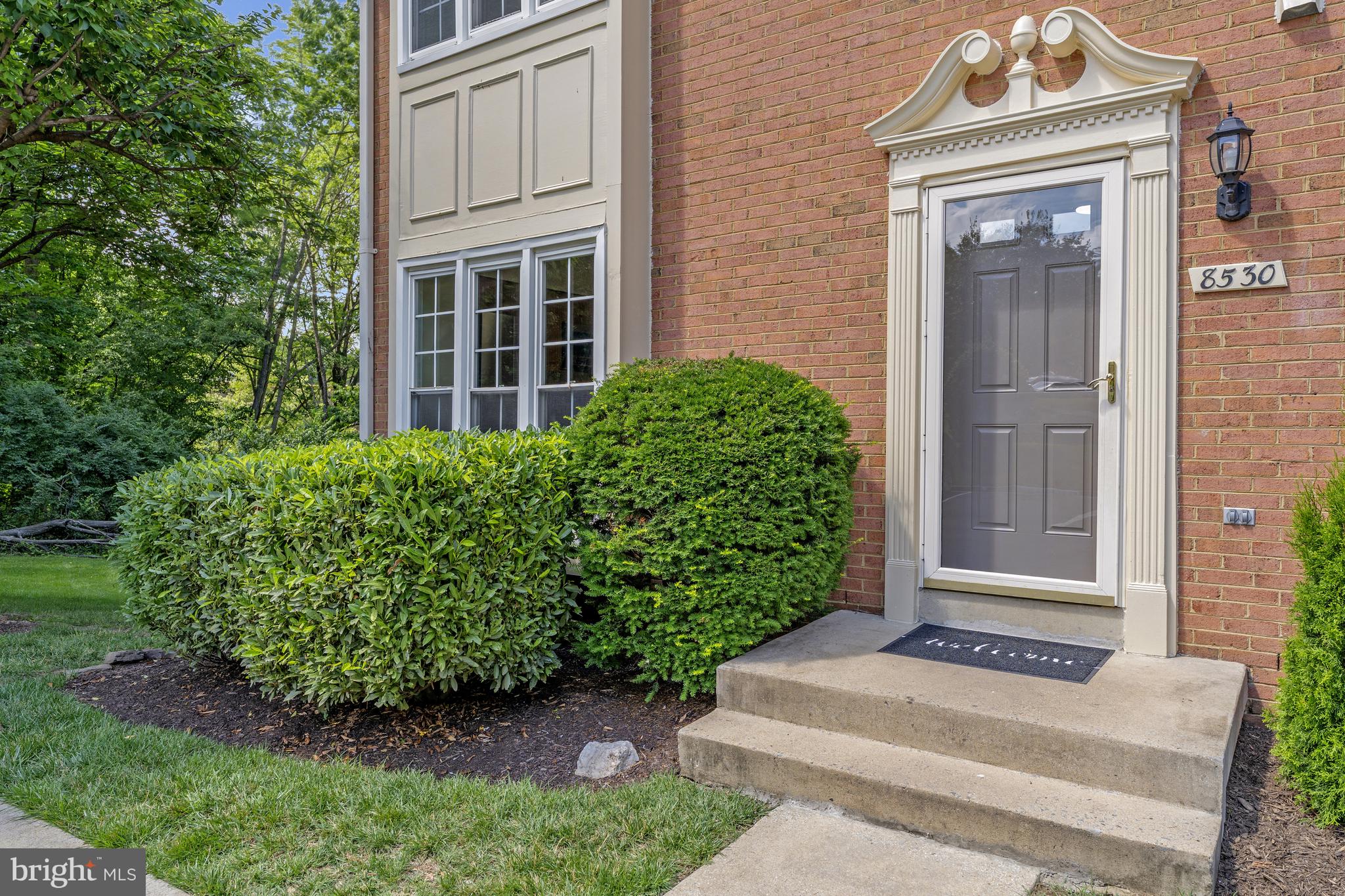 8530 Raglan Road Vienna, VA 22182 - Photo 3 of 59 Welcome!
