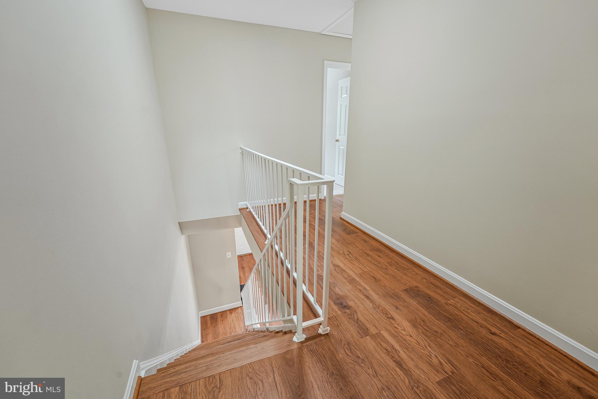 8530 Raglan Road Vienna, VA 22182 - Photo 33 of 59 Upper level hallway