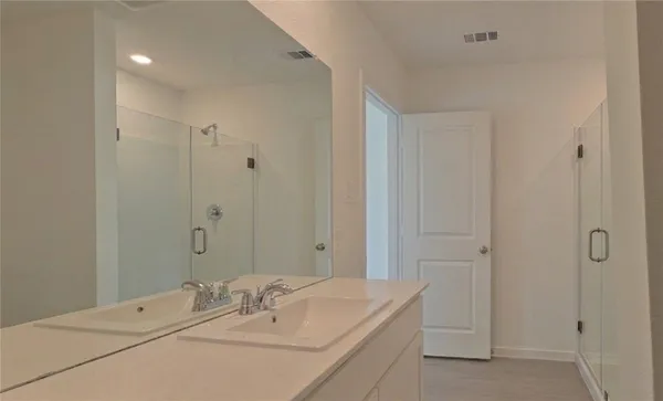 $2,100 | 16843 Old Wagon Way, Hockley, TX 77447