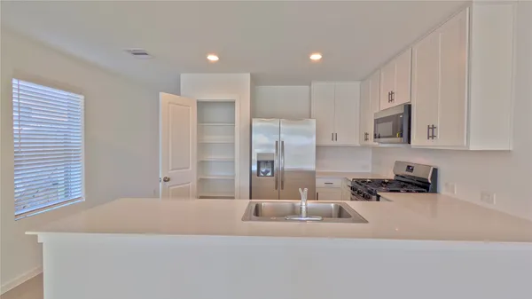 $2,145 | 16843 Old Wagon Way, Hockley, TX 77447