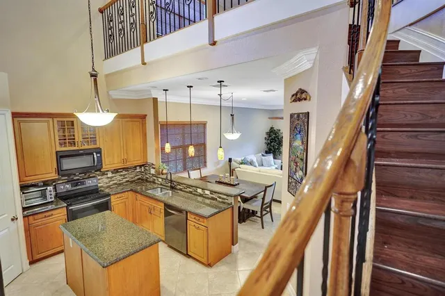 $1,099,999 | 11324 Northwest 72nd Place, Parkland, FL 33076