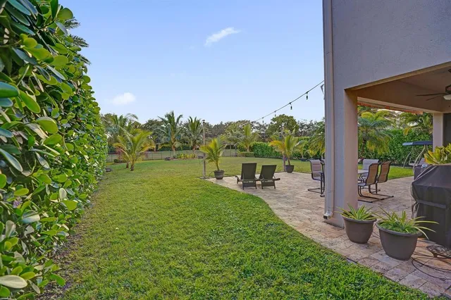 $1,099,999 | 11324 Northwest 72nd Place, Parkland, FL 33076