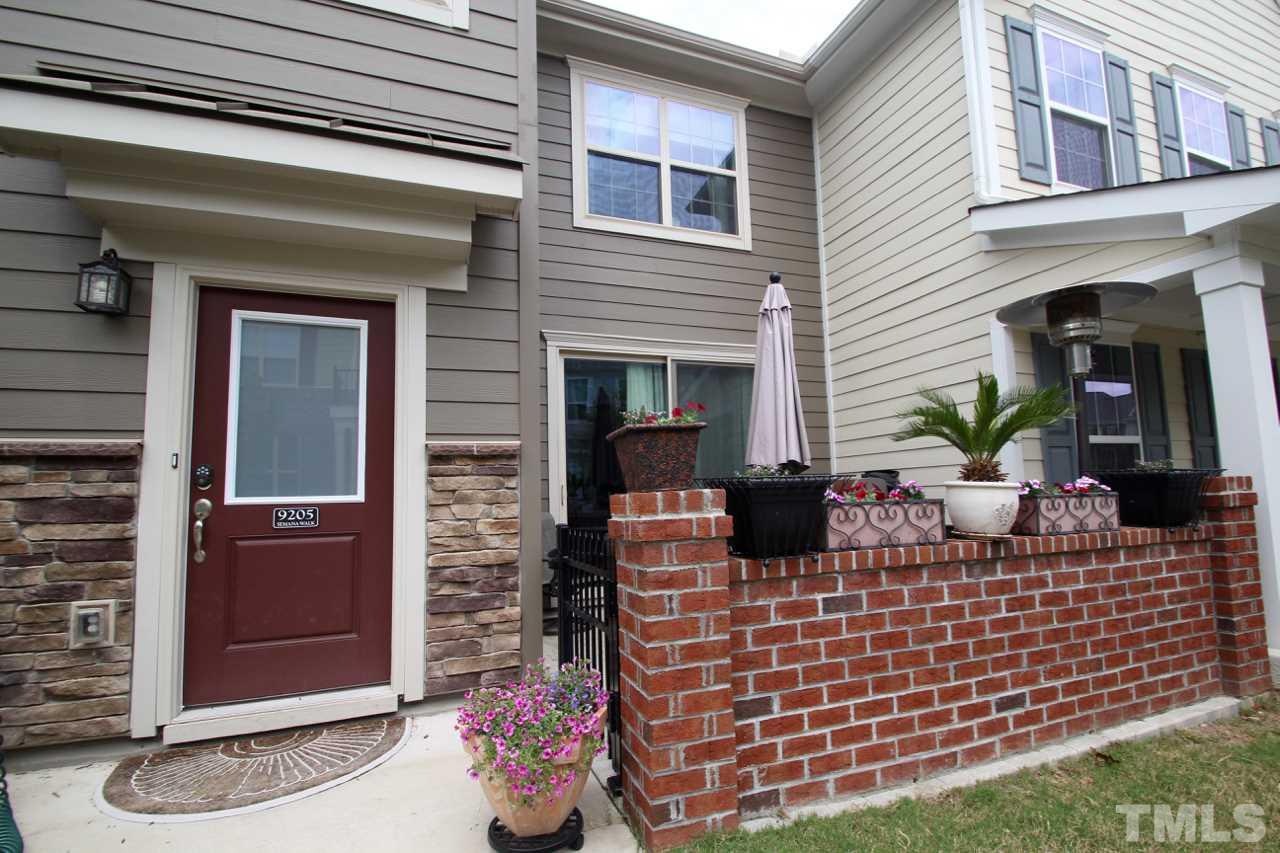 9205 Semana Walk Raleigh, NC 27617 - Photo 2 of 25 Gallery Image 2