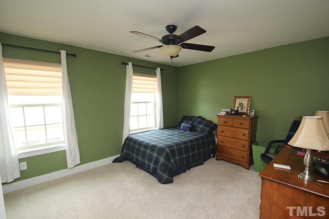 9205 Semana Walk Raleigh, NC 27617 - Photo 12 of 25 Gallery Image 12