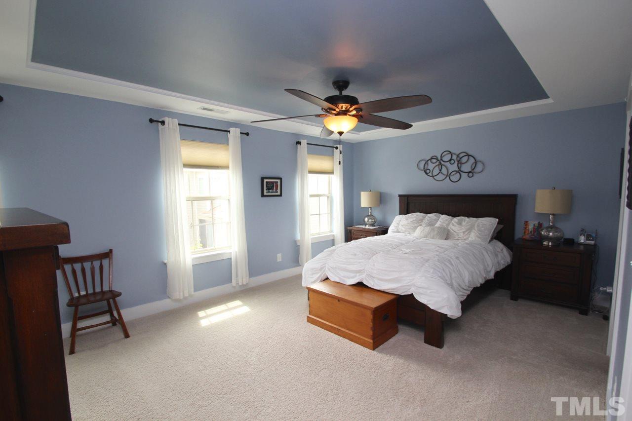 9205 Semana Walk Raleigh, NC 27617 - Photo 15 of 25 Gallery Image 15
