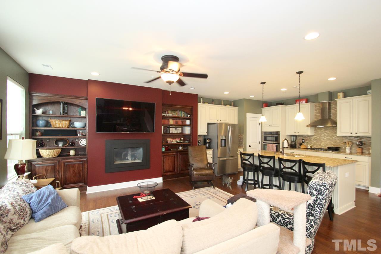 9205 Semana Walk Raleigh, NC 27617 - Photo 4 of 25 Gallery Image 4