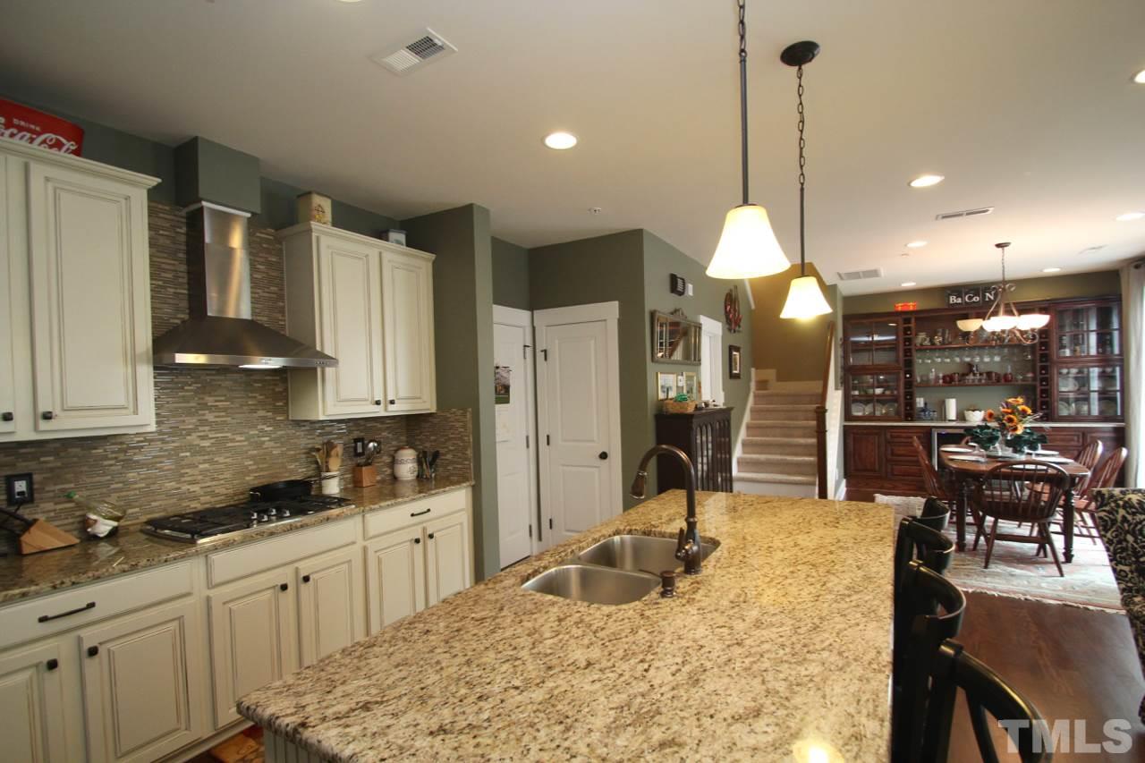 9205 Semana Walk Raleigh, NC 27617 - Photo 7 of 25 Gallery Image 7