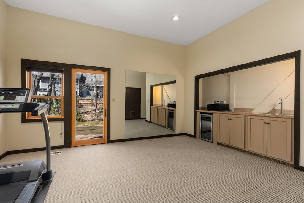 75 Croton Street Wellesley, MA 02481 - Photo 19 of 28 Gallery Image 19