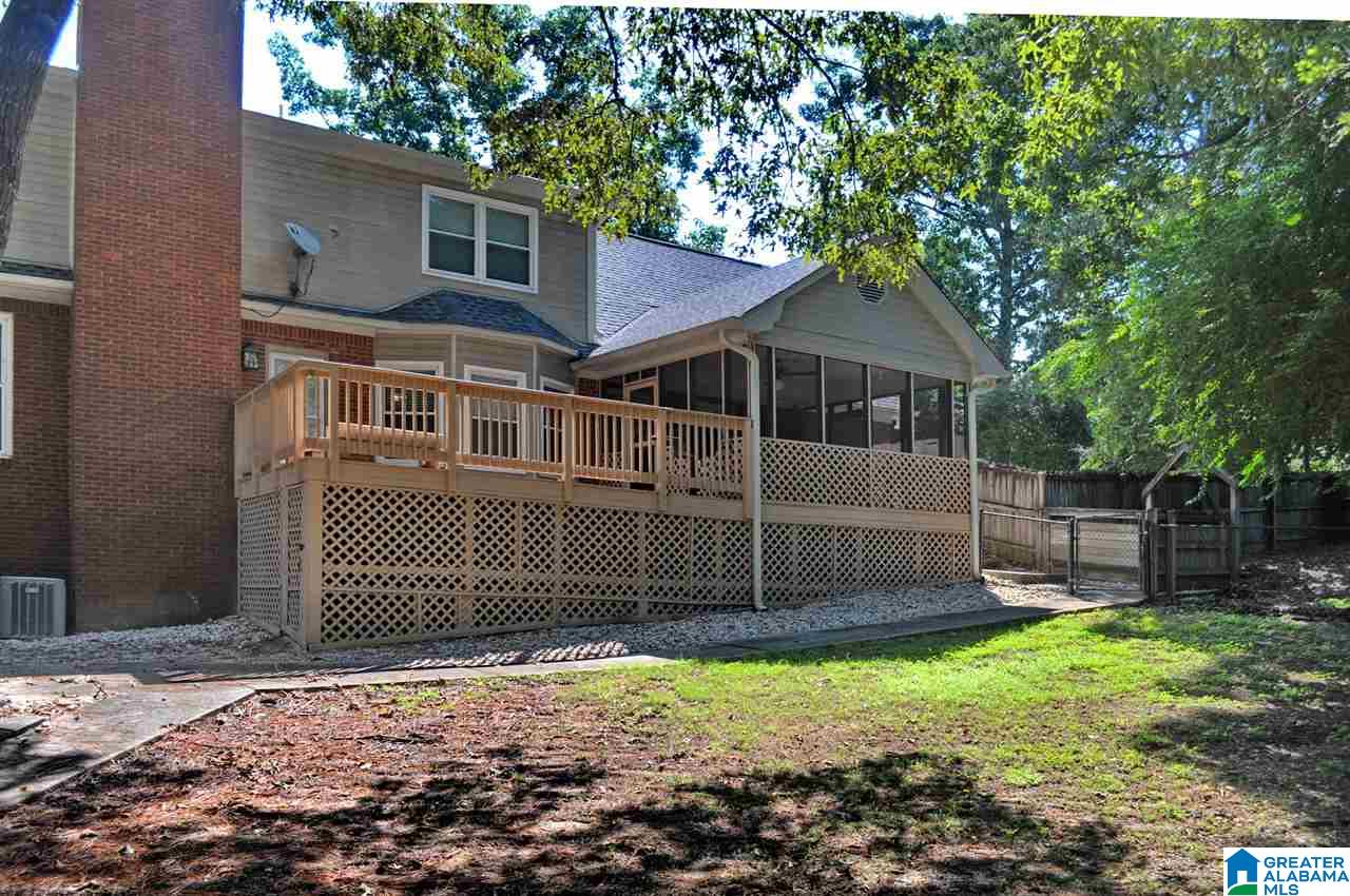 5081 Meadow Brook Road Birmingham, AL 35242 - Photo 4 of 39