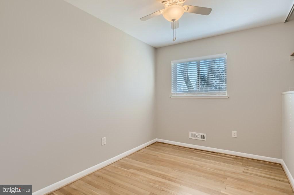 6112 Moorefield Road Catonsville, MD 21228 - Photo 18 of 21 Gallery Image 18