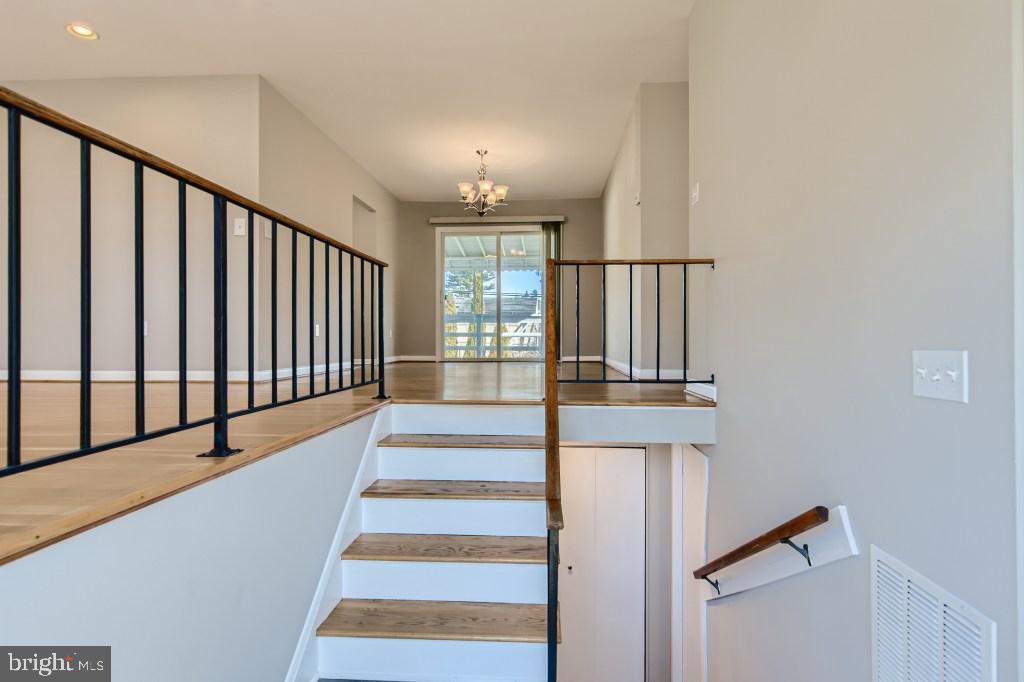 6112 Moorefield Road Catonsville, MD 21228 - Photo 2 of 21 Gallery Image 2