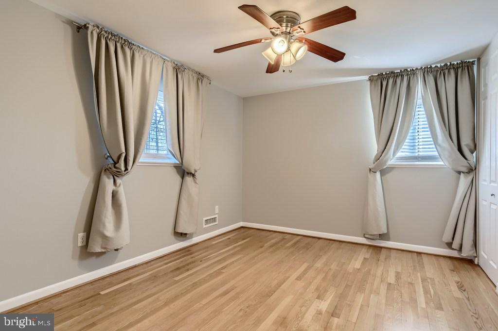 6112 Moorefield Road Catonsville, MD 21228 - Photo 9 of 21 Gallery Image 9