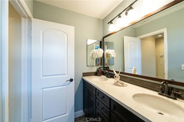 $1,025,000 | 13985 Riverglen Drive, Eastvale, CA 92880