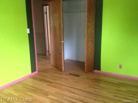 2773 Frembes Road Waterford, MI 48329 - Photo 10 of 28 CameraAwesomePhoto_9.jpg