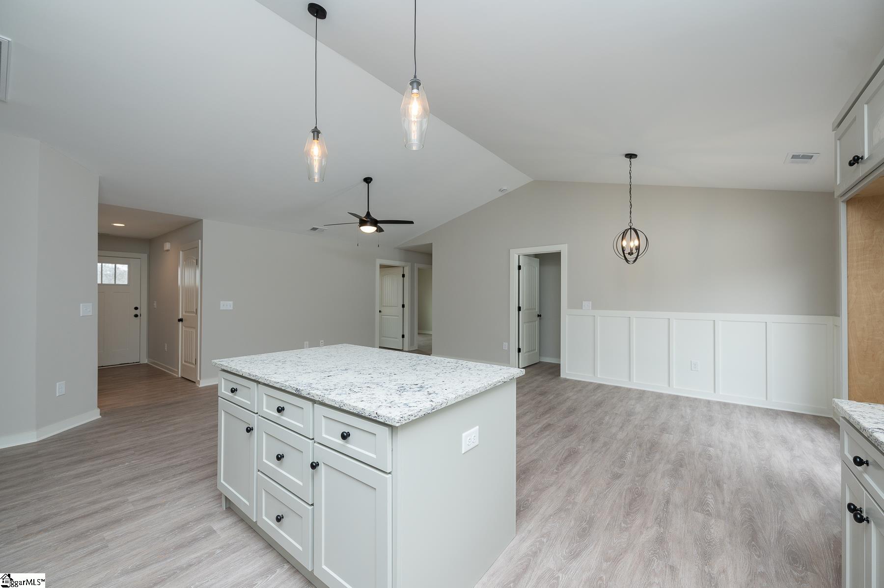 10002 Hwy 252 Ware Shoals Ware Shoals, SC 29692 - Photo 4 of 27