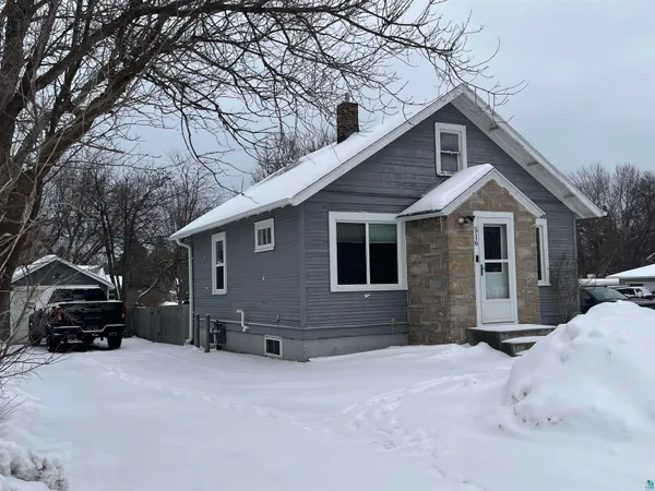 $220,000 | 516 14th Street, Cloquet, MN 55720