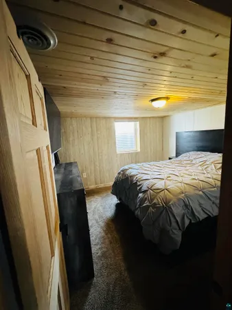 $220,000 | 516 14th Street, Cloquet, MN 55720