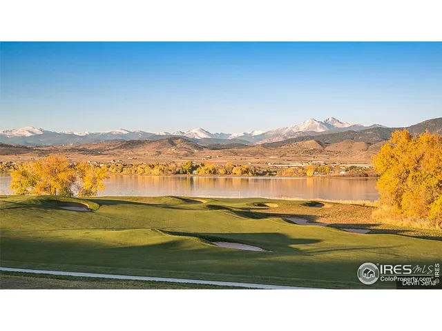 a black and white photo of a ocean