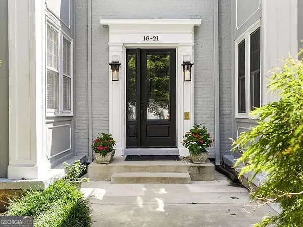 $2,300 | 435 10th Street Northeast, Unit 18, Atlanta, GA 30309