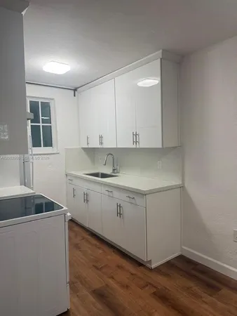 $1,500 | 160 Northeast 55th Street, Unit 2, Miami, FL 33137