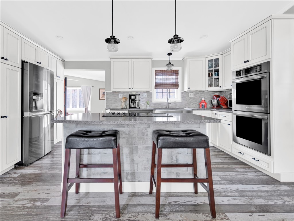 704 Hill Road Burrillville, RI 02859 - Photo 12 of 37