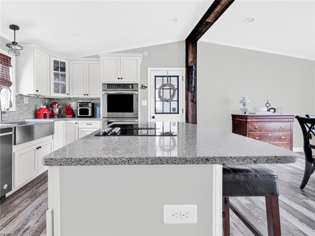 704 Hill Road Burrillville, RI 02859 - Photo 19 of 37