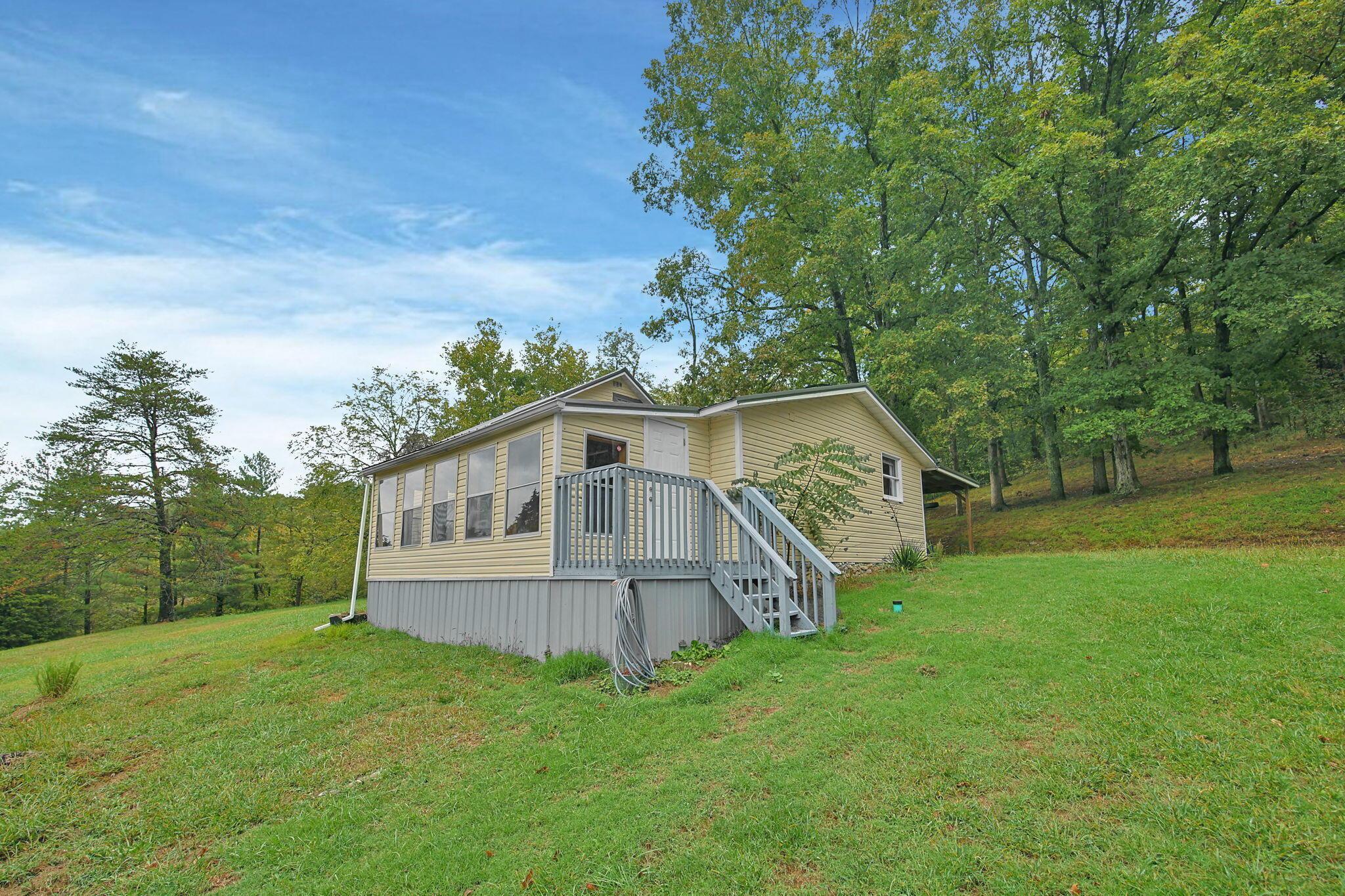 1573 Graham School Road Gallipolis, OH 45631 - Photo 25 of 38 r25