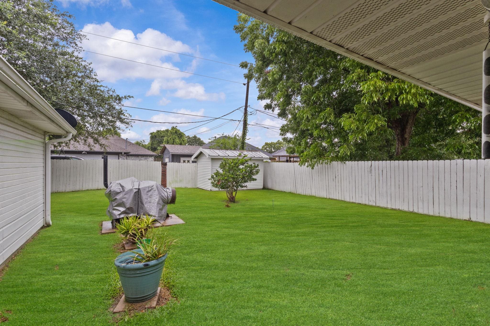 5625 Springdale Lane Beaumont, TX 77708 - Photo 40 of 42