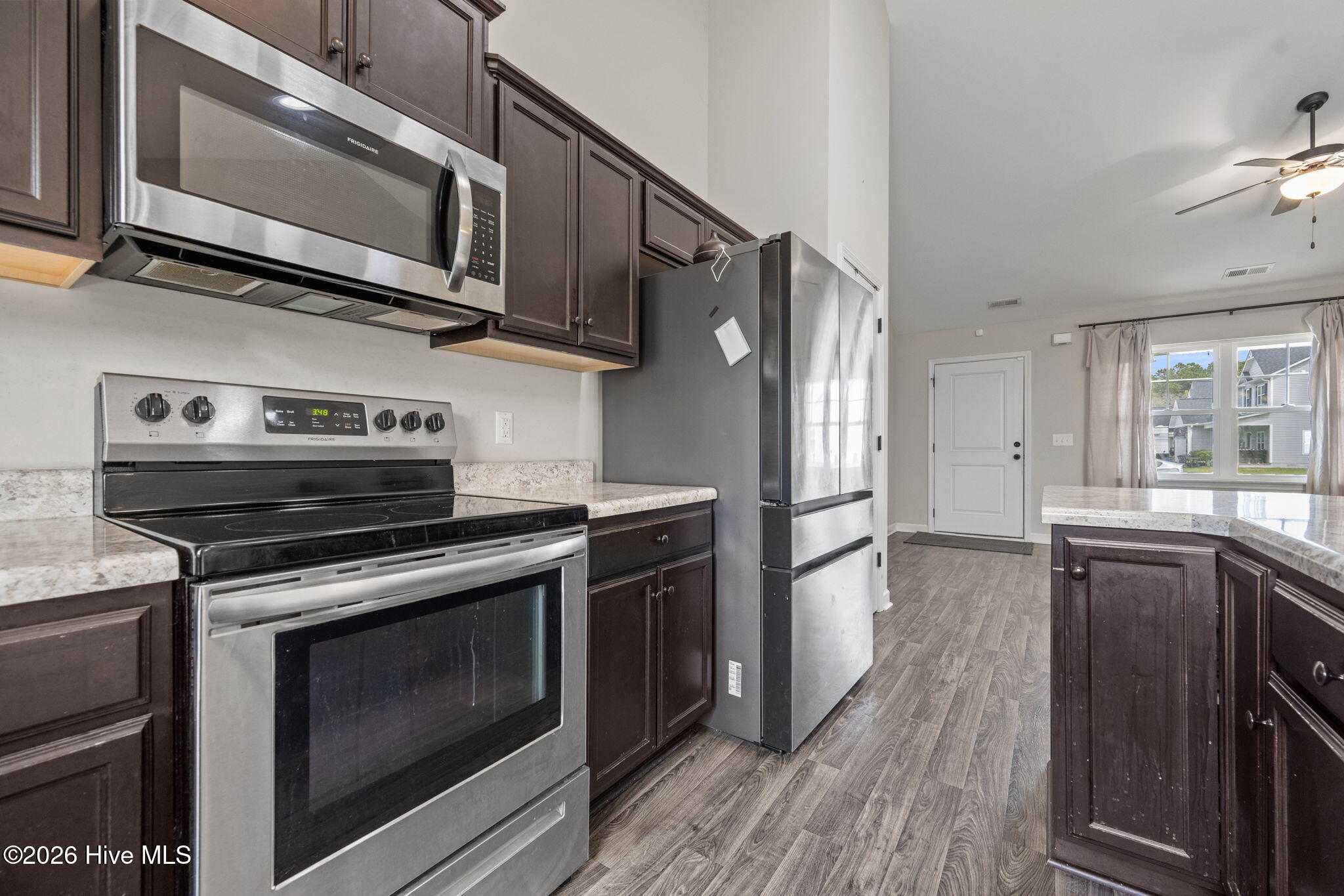 111 Anderson Avenue Holly Ridge, NC 28445 - Photo 9 of 29 Kitchen