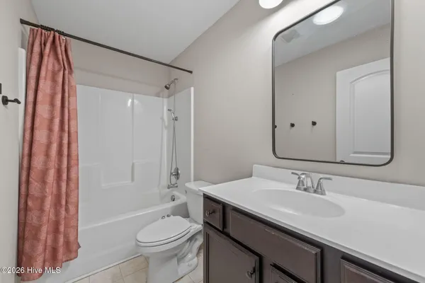 $2,600 | 111 Anderson Avenue, Holly Ridge, NC 28445