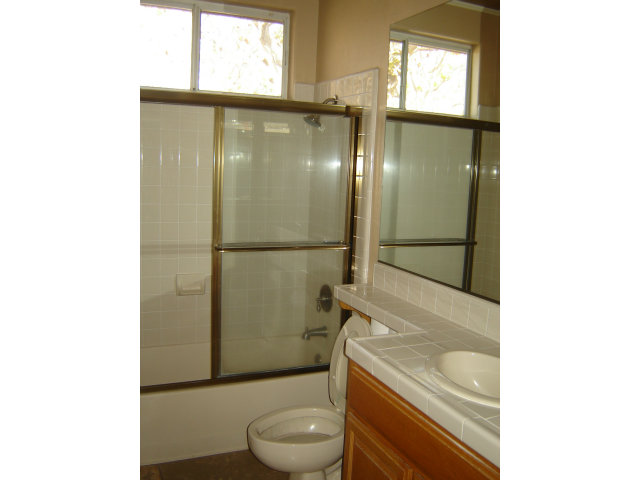 17784 Riverbend Road Salinas, CA 93908 - Photo 17 of 20 Gallery Image 17