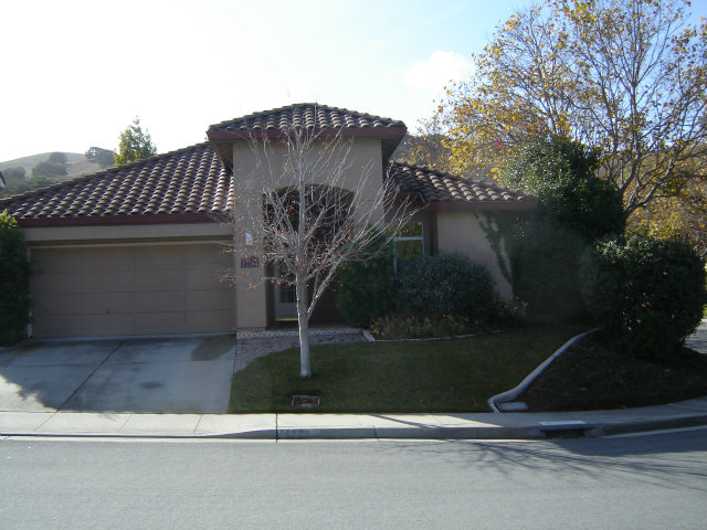 17784 Riverbend Road Salinas, CA 93908 - Photo 2 of 20 Gallery Image 2