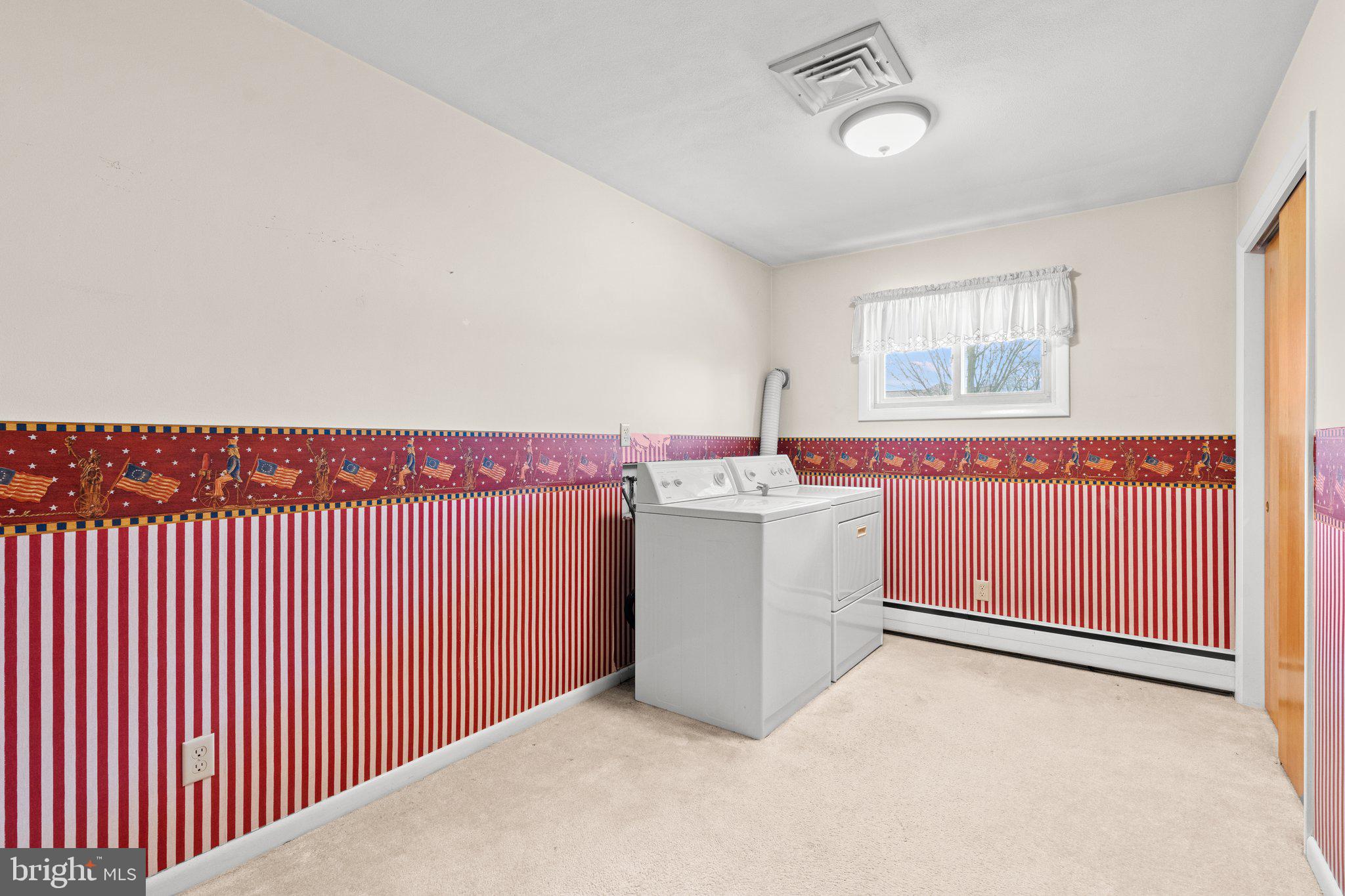 5343 Windsor Road Harrisburg, PA 17112 - Photo 26 of 35 Laundry Room - washer & dryer convey
