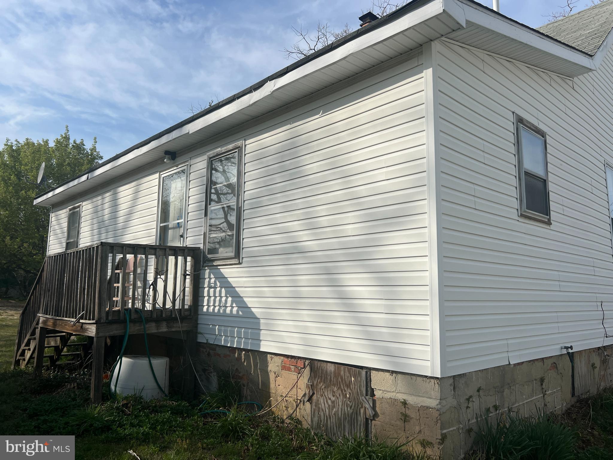 120 High Street Leesburg, NJ 08327 - Photo 11 of 12 Rearview