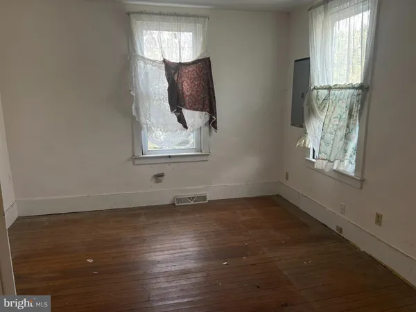 $110,000 | 120 High Street, Leesburg, NJ 08327