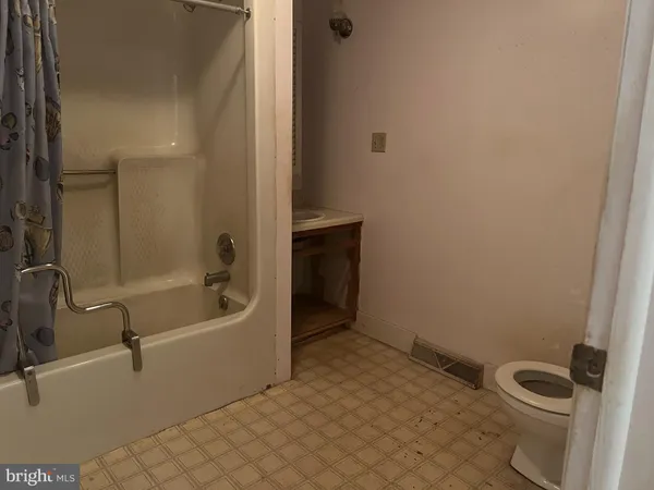 $110,000 | 120 High Street, Leesburg, NJ 08327