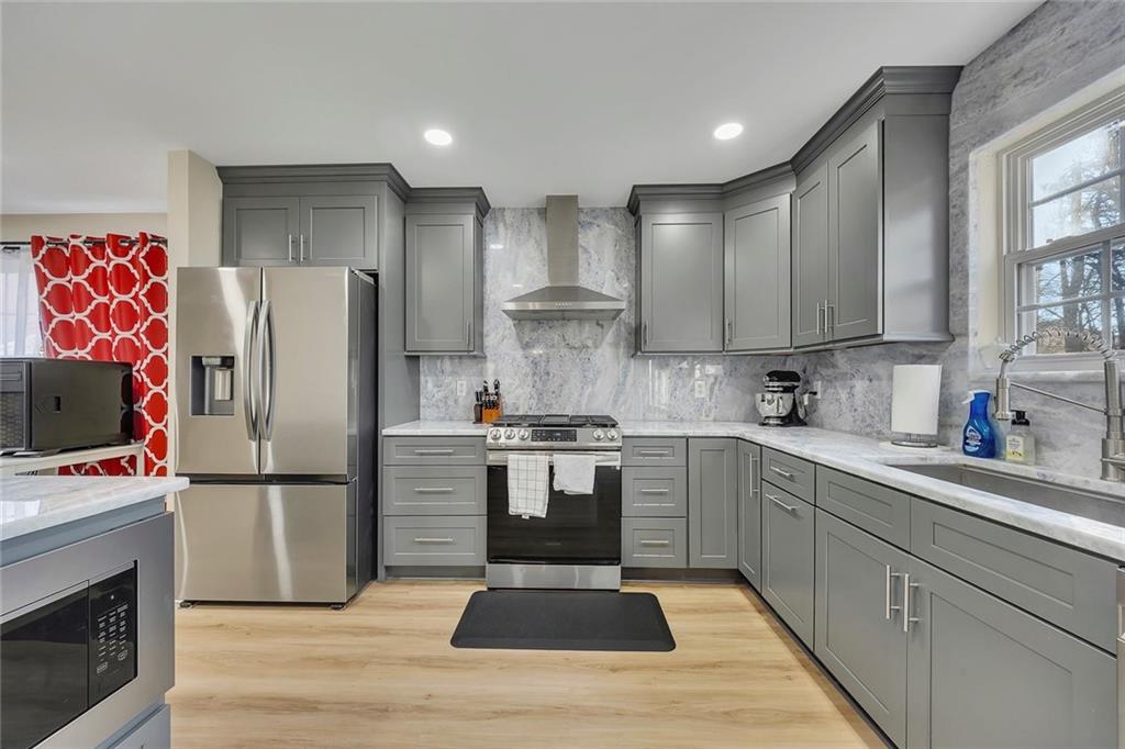 350 Meadows Lane Canton, GA 30114 - Photo 14 of 50