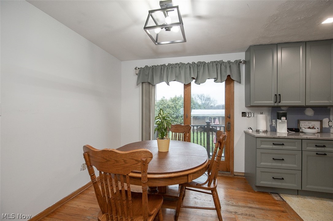 8493 Webster Road Strongsville, OH 44136 - Photo 14 of 33