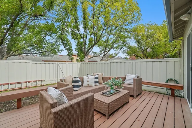 $898,000 | 674 St Ives Court, Walnut Creek, CA 94598