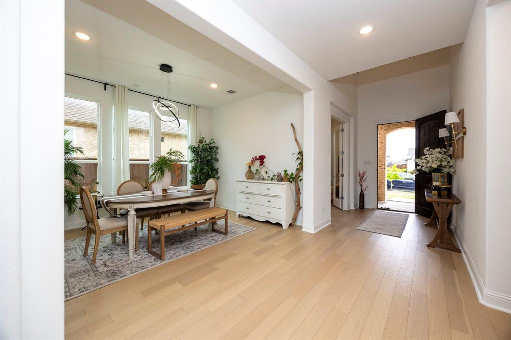 1509 Devotion Row Wylie, TX 75098 - Photo 7 of 39
