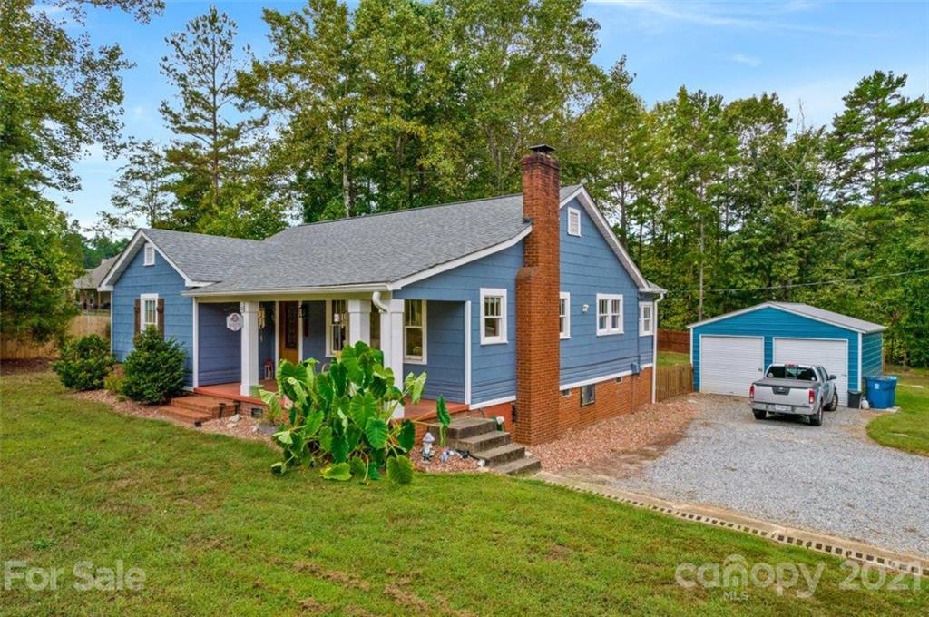 5497 Davidson Road Davidson, NC 28036 - Photo 3 of 23 Gallery Image 3