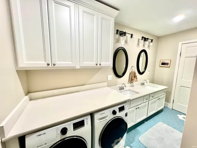 $349,900 | 224 Mulberry Street, Evansville, IN 47713