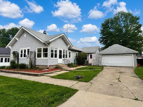 $134,900 | 309 North Center Street, Flora, IN 46929