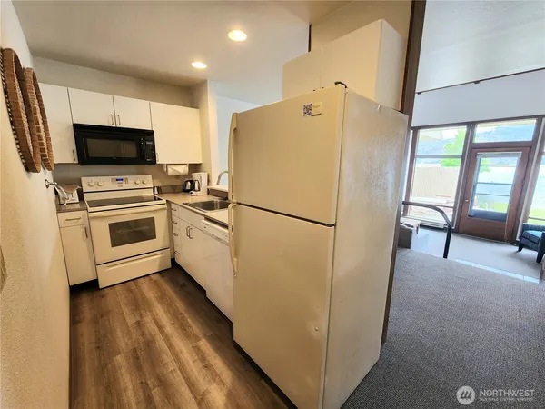 $4,400 | 1 Nekquelekin Court, Manson, WA 98831